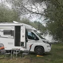 Stellplatz im Olivenhain