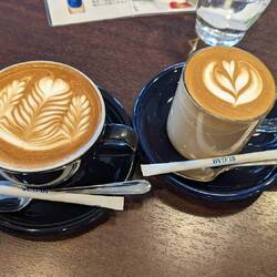Cappuccino bei "Da Sasino" in der A-Factory