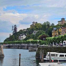 Stresa waterfront and houses, so pretty
