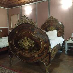 Just a typical hostel bed