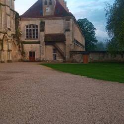 Ob das Kloster noch in Betrieb ist?