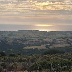 ...heute hinter einer Wolkenbank