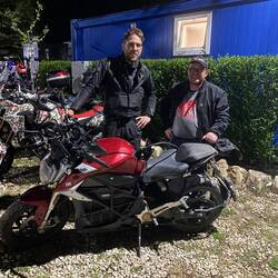 Marc von YouTube mit eigenem Kanal kennen gelernt