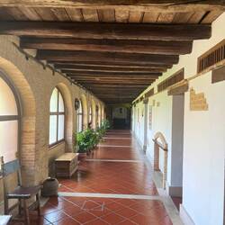 Albergue Monasteria de Santa Cruz