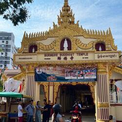 Bumese Buddhist temple