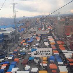 Z El Alto isch eine vode grösst Märit vor Wäut (5km läng)