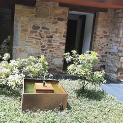Small courtyard in monastery- on way to dining room