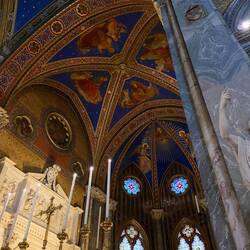 En kyrka där det ordnas finska gudstjänster, ett lustigt sammanträffande att jag gick in där