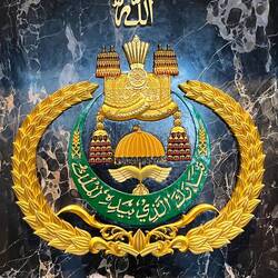 The royal crest