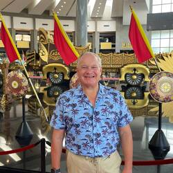 Bruce and his royal chariot