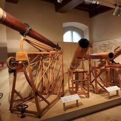 Early telescopes