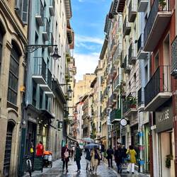 This part of the city definitely isn’t built on a grid. More more interesting visually, though!