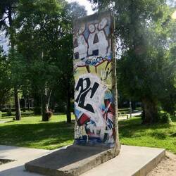 Stück 28/40 der Berliner Mauer