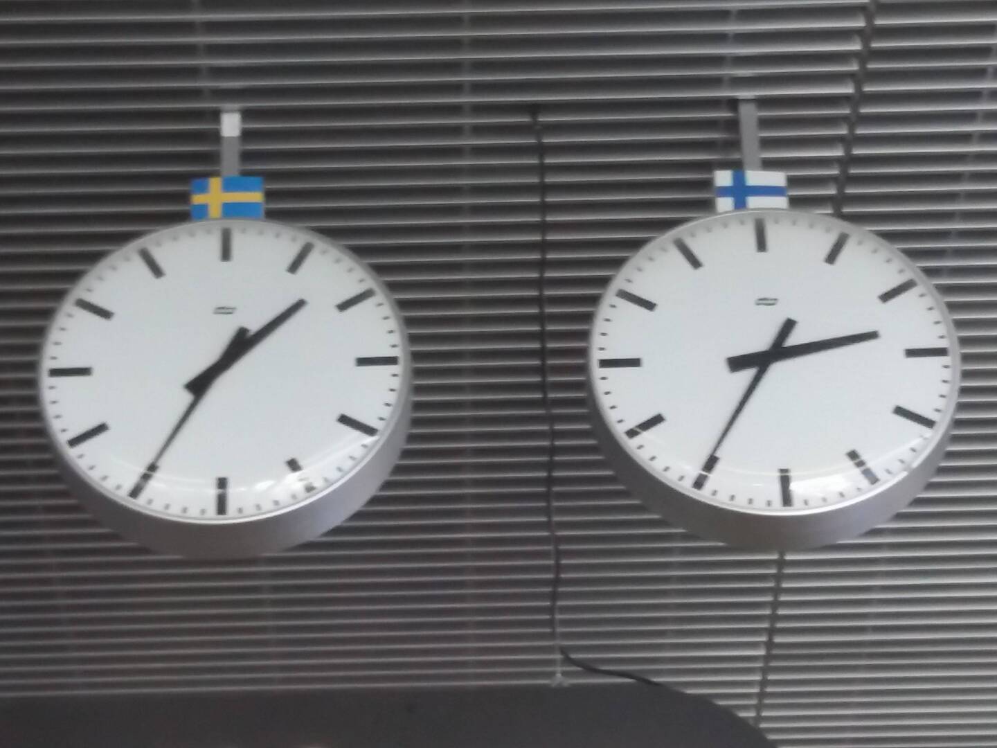 2 Zeitzonen auf einem Haufen