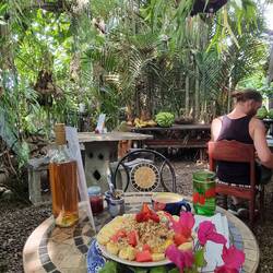 Frühstück in Puerto Viejo...