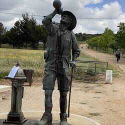Pilgrim Statue
