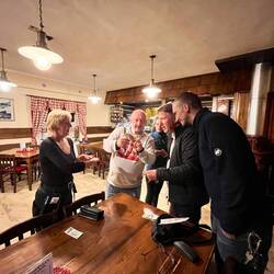 Tauschgeschäfte 💶