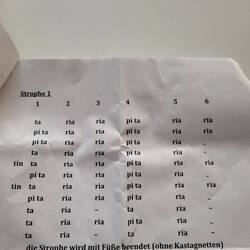 Seite 2 auf dem Papier