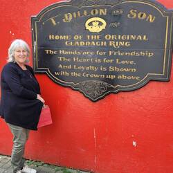Thomas Dillon's - claddagh ring makers