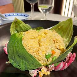 Rice in lotus leaf