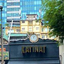 The yellow building was the subject of a famous photo