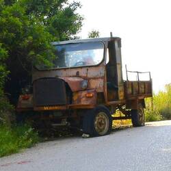 Dieser LKW steht wohl auch schon länger hier