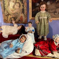 They used their own hair for the holy figures