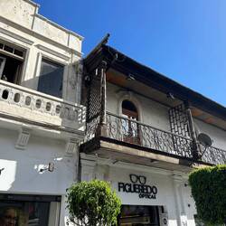 Balkone wie in Bilbao oder Barceloba