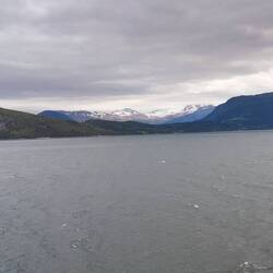 und hoffen das wir keinen Schnee auf der Straße habe