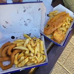 Delicious fish and chips!