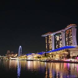 Marina Bay Sands bei Nacht