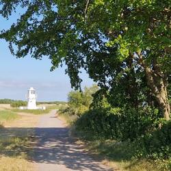 Approaching East Usk lighthouse