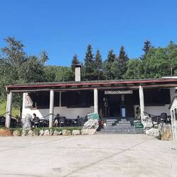 albergue bar at O Biduedo