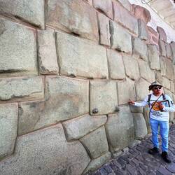pre-incas: 700 years old wall, handmade