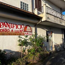 Bäcker in Italien. Von wegen Nachts um 2 uhr anfangen 😄
