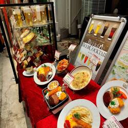 Spannend finden wir auch die 3D-Speisekarten in Japan. Das Gericht sieht dann auch 1:1 gleich aus 😅