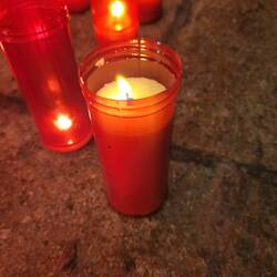 Für jeden einzelnen meiner Reisekaravane eine Kerze