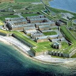 FORT GEORGE Gesamtaufnahme von Westen