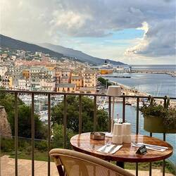 Chez Vincent - mit bestem Blick auf Bastia