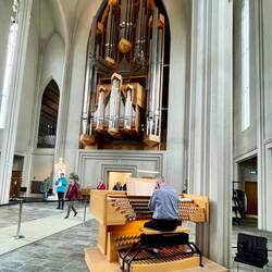 Organist bei der Arbeit