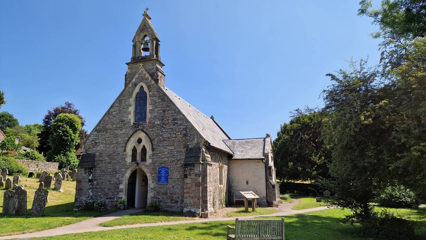 St.Michaels Church in Wales church, Tintern Prava