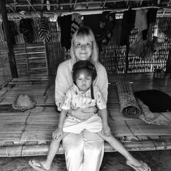 Keine Lust mehr auf Tanzen. Uns tun die Füße weh.