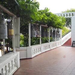 Scenes from my descent of Wat Saket.