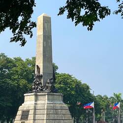 Rizal Park monument