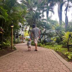 Ilai und Dani im Partnerlook