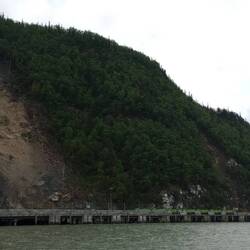 Landslide with the ship as perspective