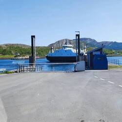 Heute früh habe wir die Fähre fast erwischt 🤣