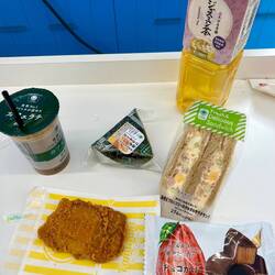 Combini-Früshtück