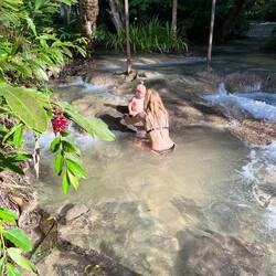 De Ilai isch gärn det abegrutscht