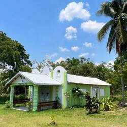 Die kleine Dorfkirche 💒